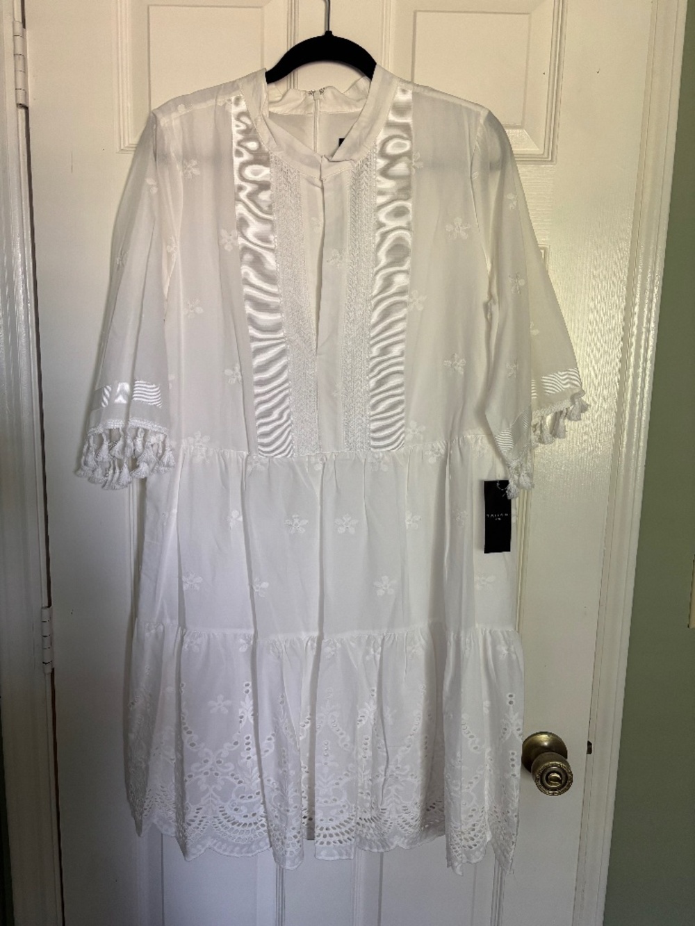 NWT Tahari ASL Ivory Eyelet Dress Size 16